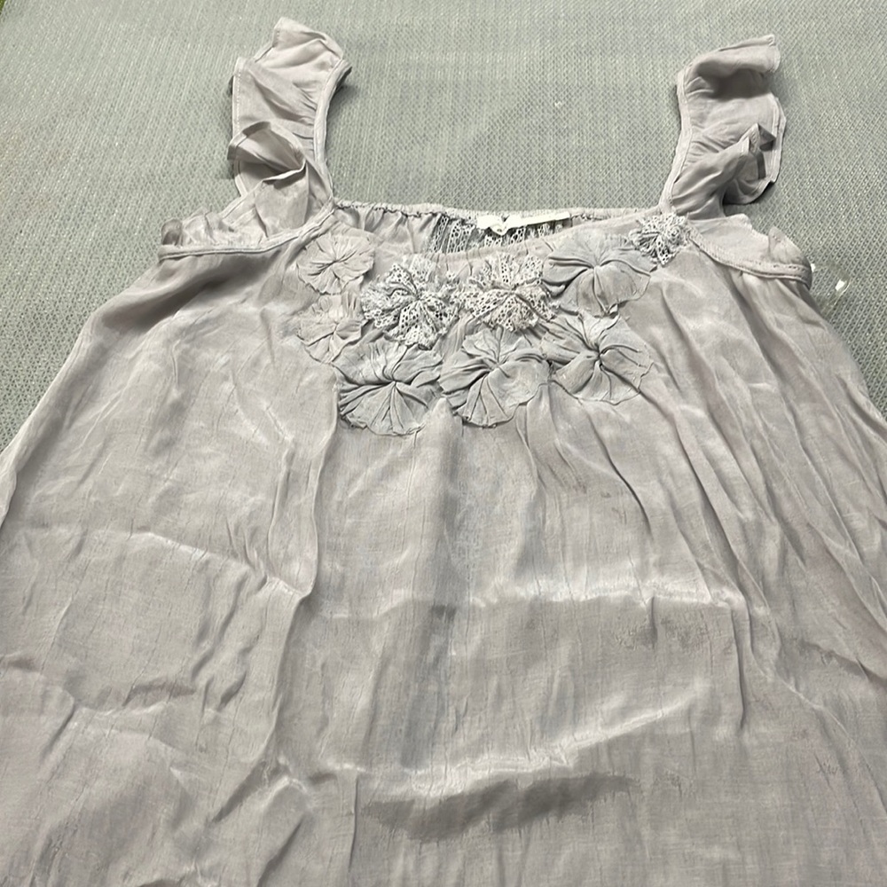 Grey sleeveless floral top